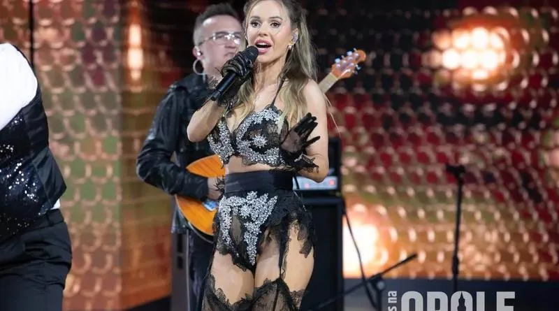 Kto pisze teksty piosenek i kim są autorzy polskich hitów